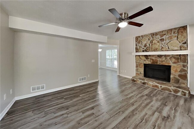 Building Photo - 1285 Grayland Hills Dr