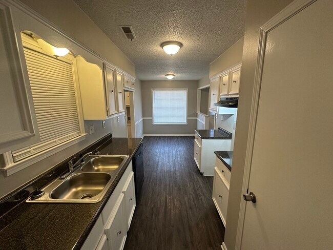 Foto del edificio - 4458-4457 7 Valley Cove