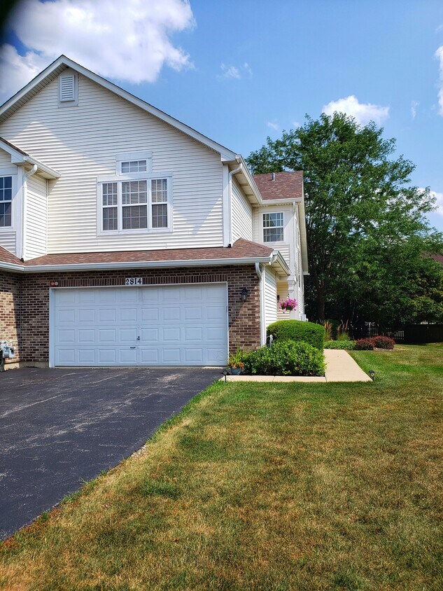 Foto principal - 2814 Kentshire Ct