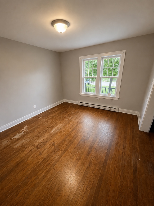 Building Photo - 42 Highland Ave