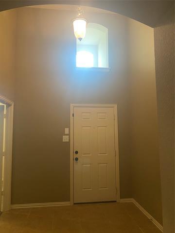 Foto del edificio - 2712 Lake Ridge Dr
