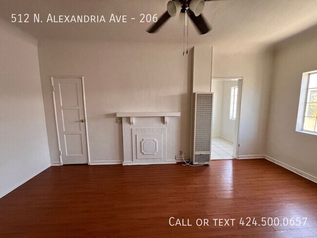 Foto del edificio - 512 Alexandria Ave