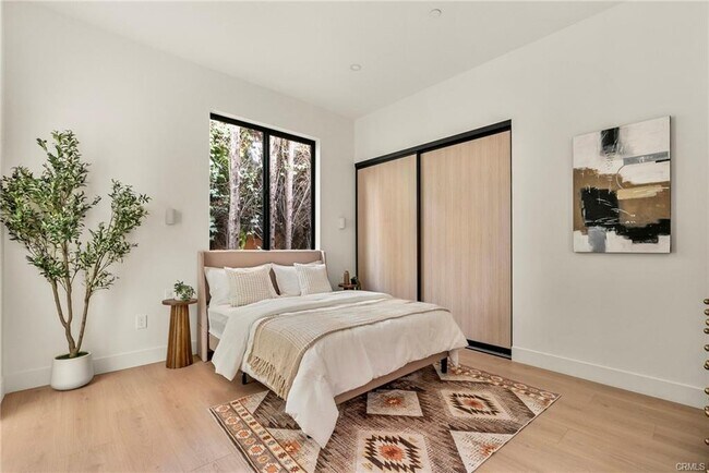 Building Photo - 17827 Miranda St