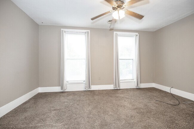 Foto del edificio - 1432 W 110th St