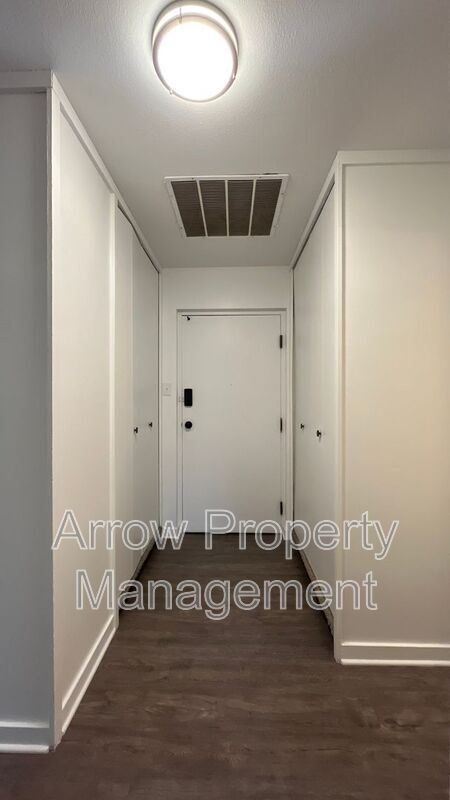 Foto del edificio - 2501 N Street-111