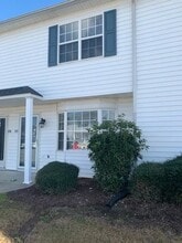 Building Photo - 3955 Sterling Pointe Dr