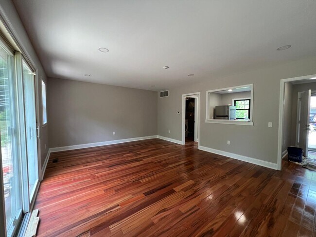 Foto del edificio - 4800 Lancaster Pike