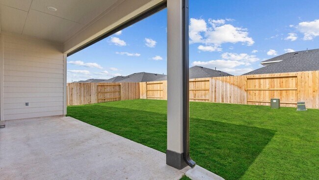 Foto del edificio - 5030 Balcolm Dr