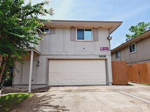 Building Photo - 5636 Birchmont Dr