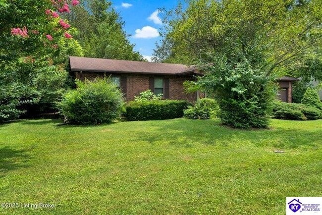 Building Photo - 809 Clifford Dr