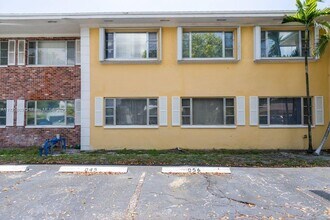 Building Photo - 5840 NE 22nd Way