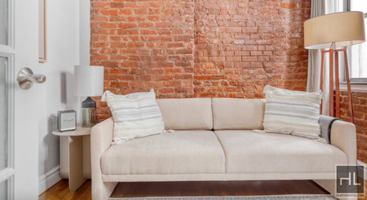 Foto del edificio - E 13TH ST.