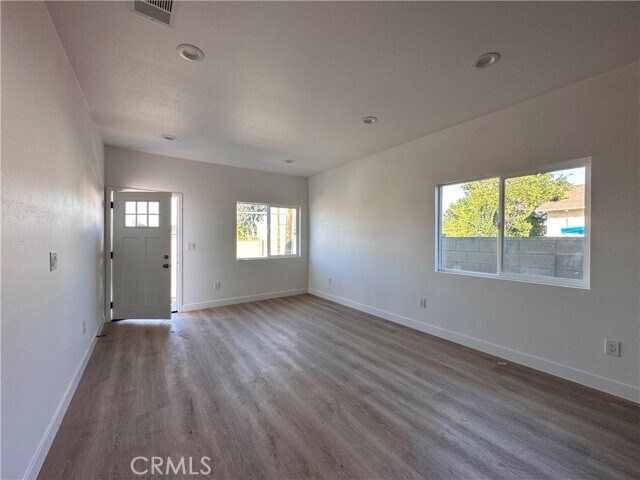 Building Photo - 13420 Chestnut St