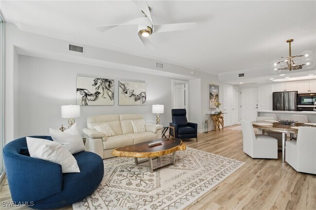 Foto del edificio - 2728 Tiburon Blvd E