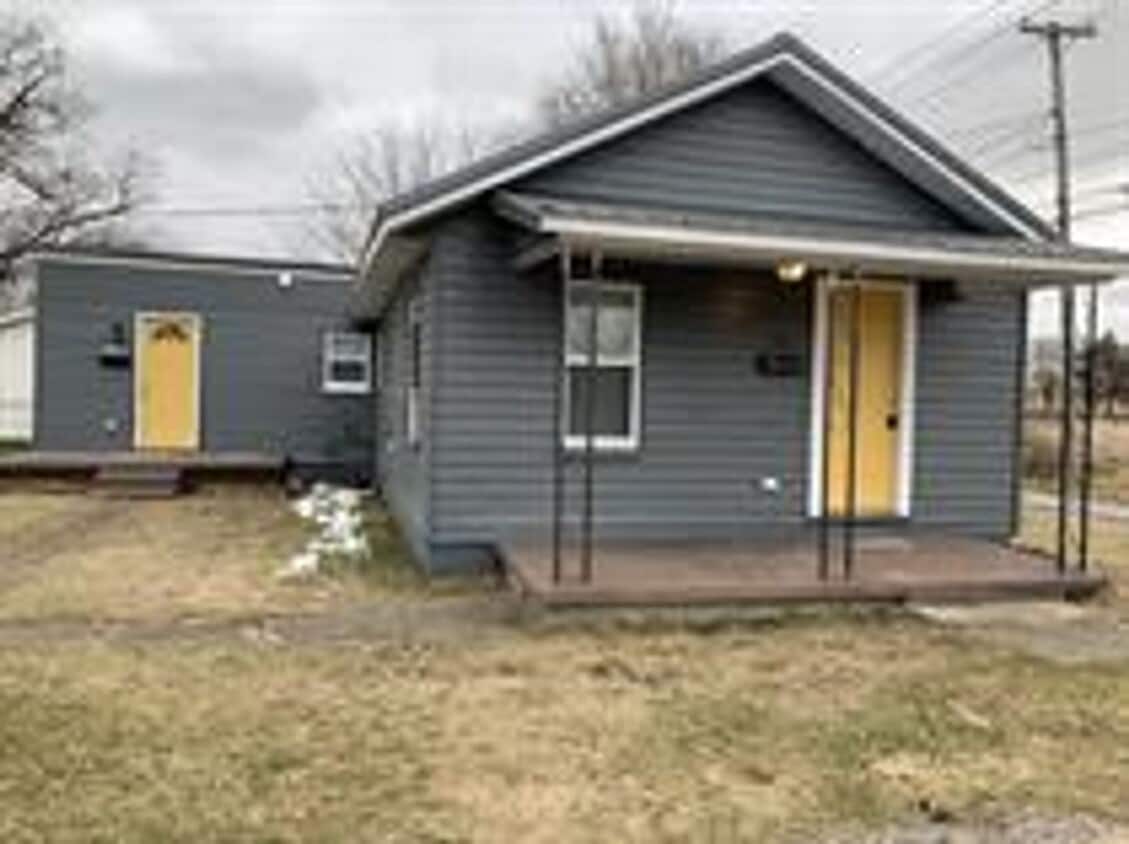 Primary Photo - 314 Melville St