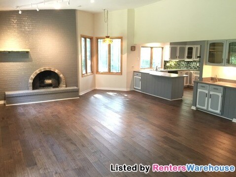 Foto del edificio - 12620 Twelve Oaks Dr