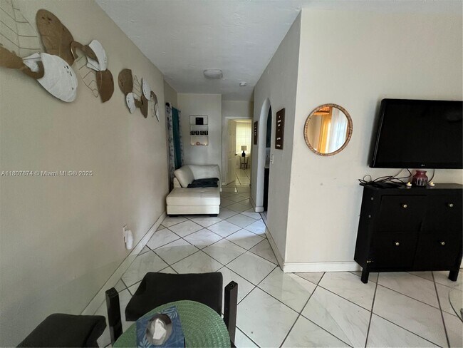 Foto del edificio - 55 NW 69th St