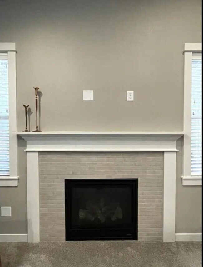 Foto del edificio - 3 br, 2 bath House - 1526 W Williamson Ave