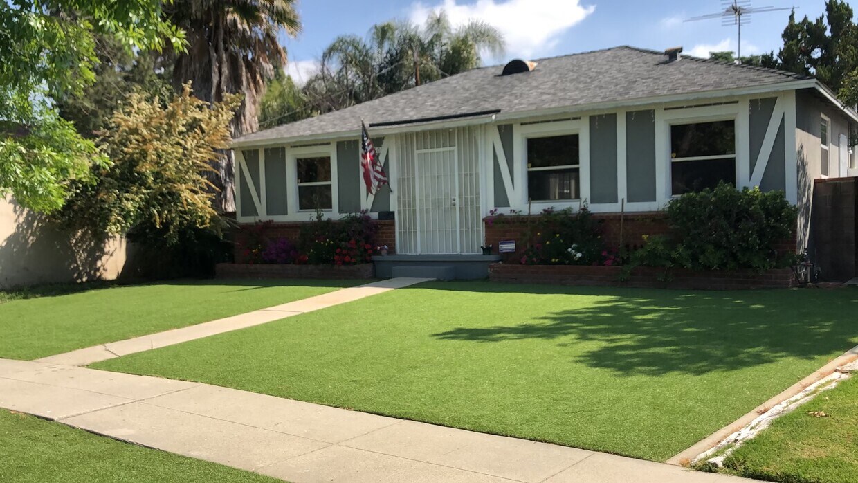 Foto principal - 6550 Hanna Ave