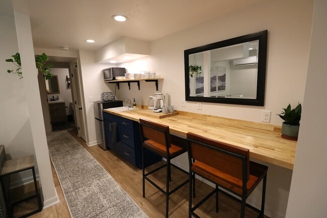 Kitchenette - 173 State St