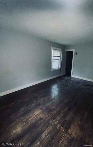 Building Photo - 13934 Montrose St