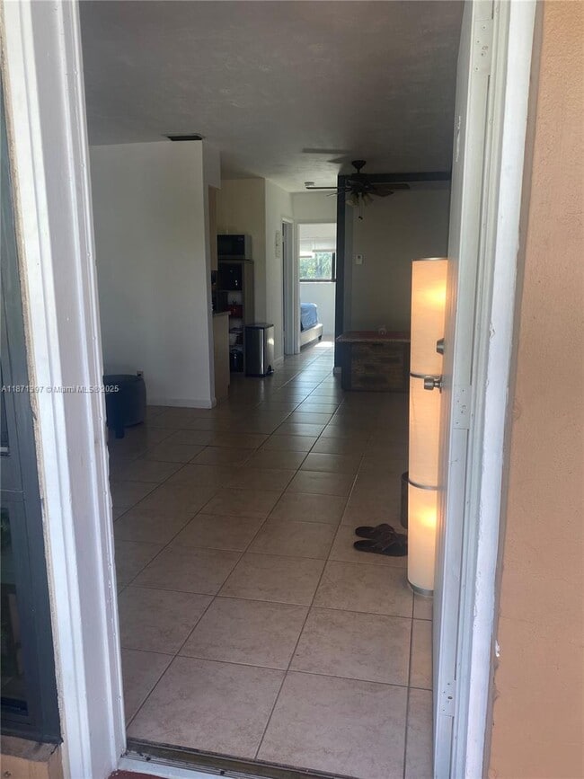 Foto del edificio - 5910 NE 18th Ave