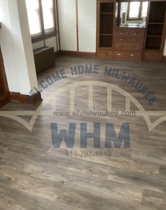 Foto del edificio - OPEN HOUSE: Sunday at Noon*  COMING SOON W...