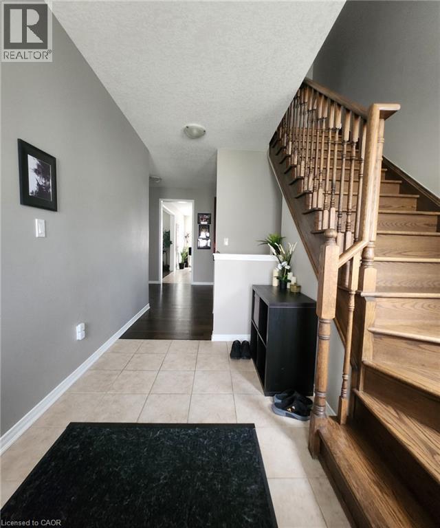 Building Photo - 24 Armes St