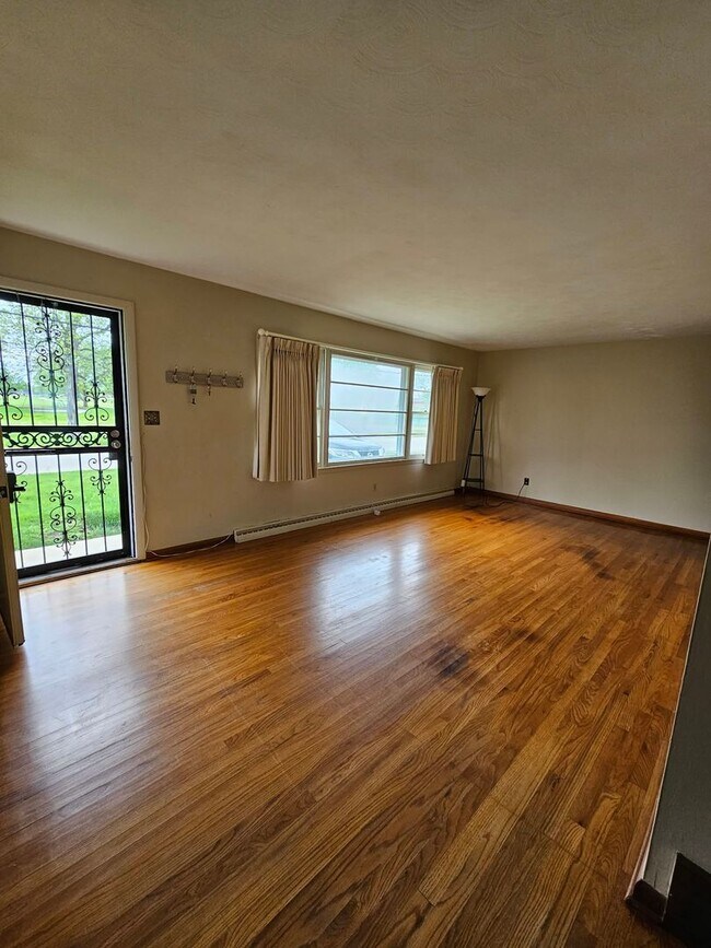 Foto del edificio - South Shores! 3 Bed, 1.5 bath