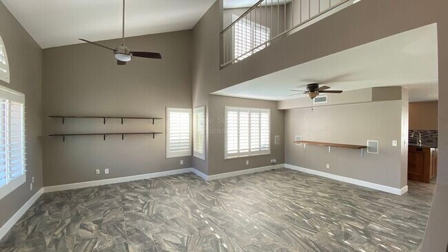 Building Photo - 2757 E Rock Wren Rd