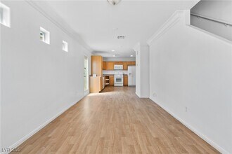 Building Photo - 4736 Arroyo Seco Dr