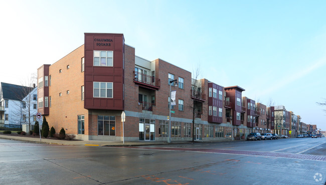 Building Photo - Columbia Square