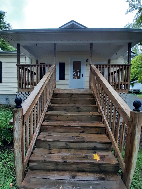 Primary Photo - 2652 Broad St