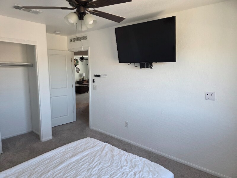 Foto principal - 6914 Feather Hl St
