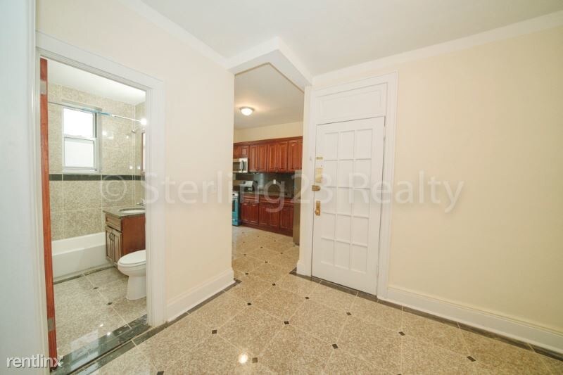 Foto principal - 35-47 33rd St