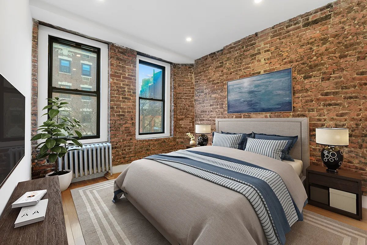Foto principal - 443 E 88th St
