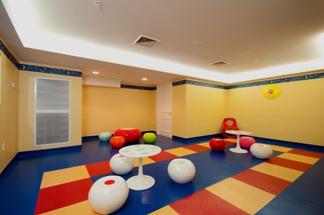 Foto del edificio - 6405 Yellowstone Blvd