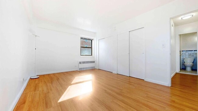 Photo - 115 Ashland Pl - 115 Ashland Pl Apartment