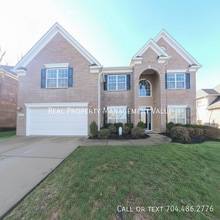 Building Photo - 8600 Fairgreen Avenue