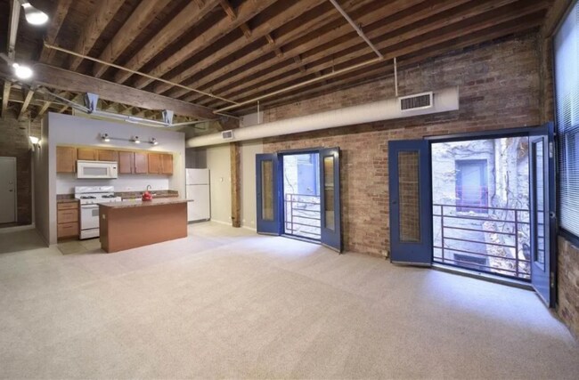 Foto del edificio - 1350 N Wells St