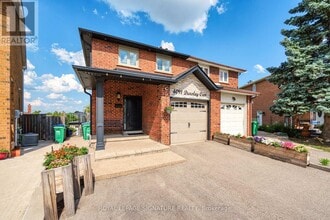 Building Photo - 4091 Dursley Crescent