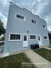 Building Photo - 904-904 Elsmere Ave
