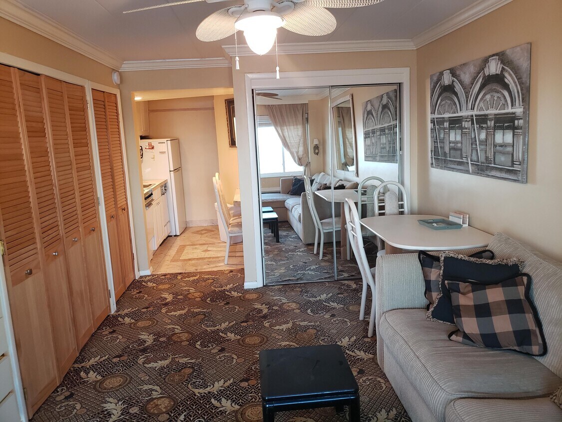 5400 Boardwalk Unit 308, Ventnor City, NJ 08406 Condo for Rent in