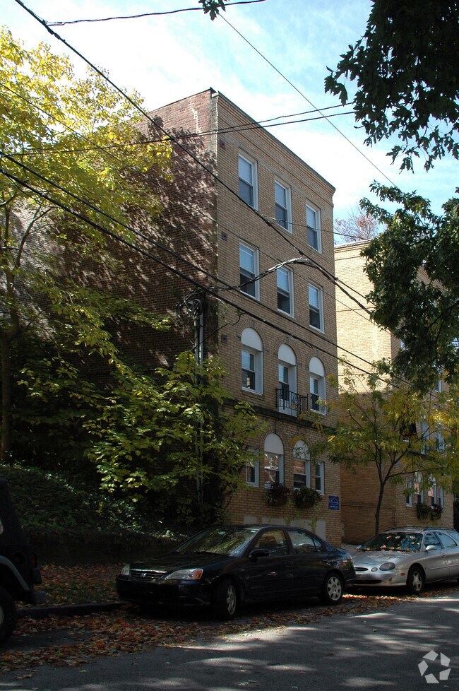 44164418 Osage Ave, Philadelphia, PA 19104 Apartments in