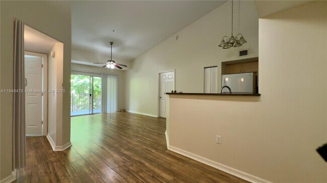 Building Photo - 4241 San Marino Blvd