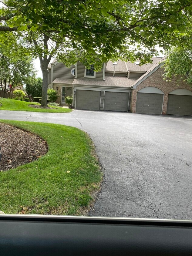 Primary Photo - 1568 Aberdeen Ct