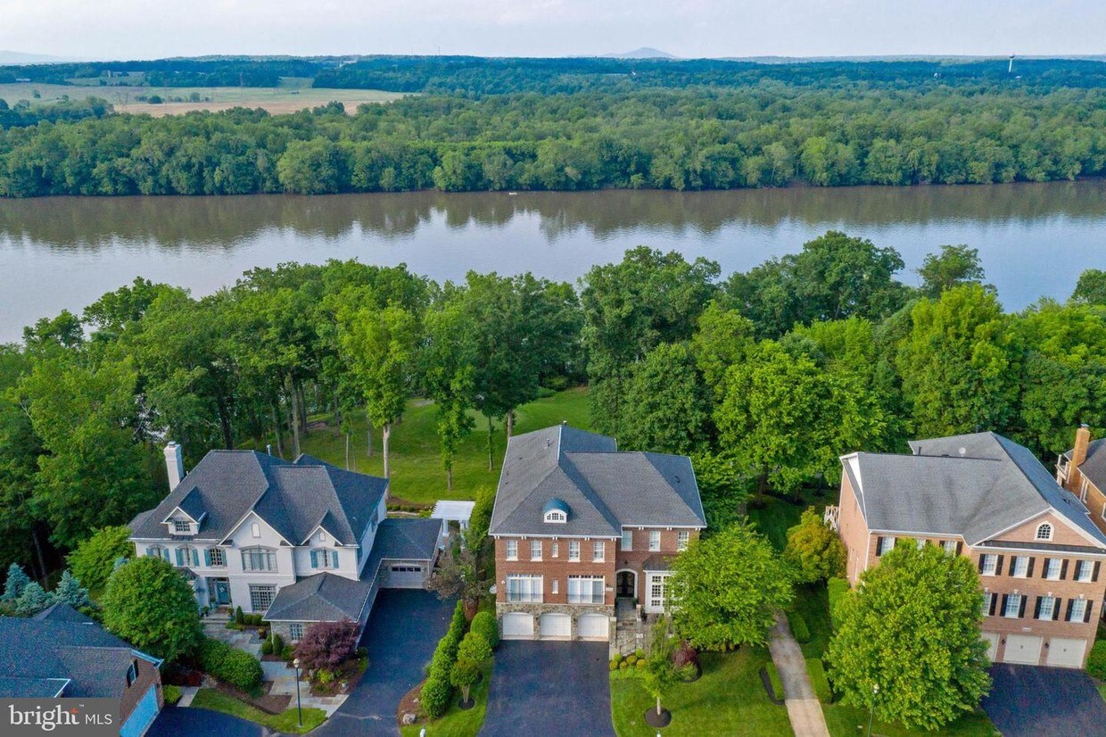 Foto principal - 18184 Shinniecock Hills Pl