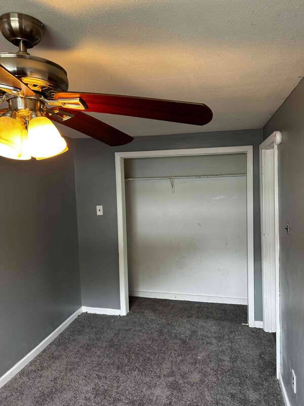41 Fallbrook St Unit UPSTAIRS, Carbondale, PA 18407 Room for Rent in