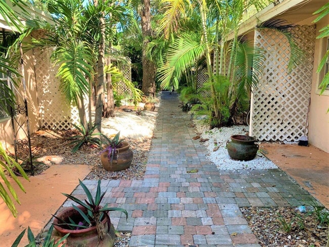 Foto del edificio - 715 SW 14th Ave