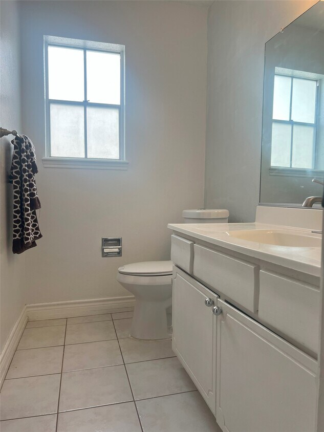 Foto del edificio - 13004 Trail Hollow Dr